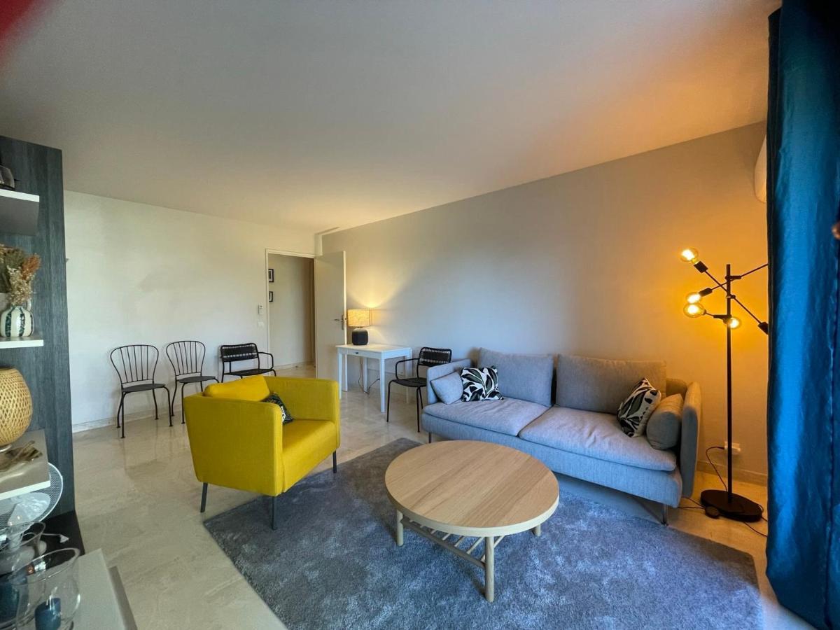 C012-Appartement Confortable Avec Piscine, Tennis Et Grand Parc Cannes Exteriör bild